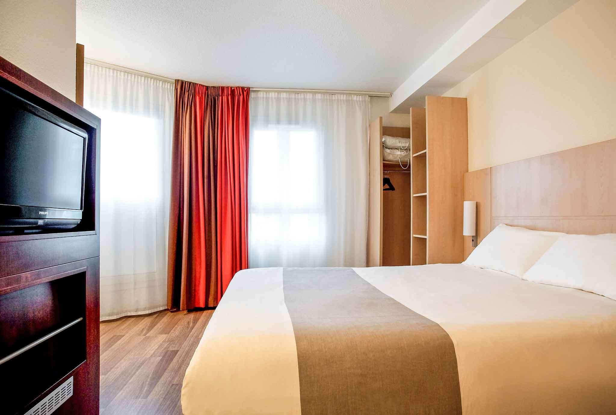 Ibis Styles Paris Poissy Hotel Kültér fotó