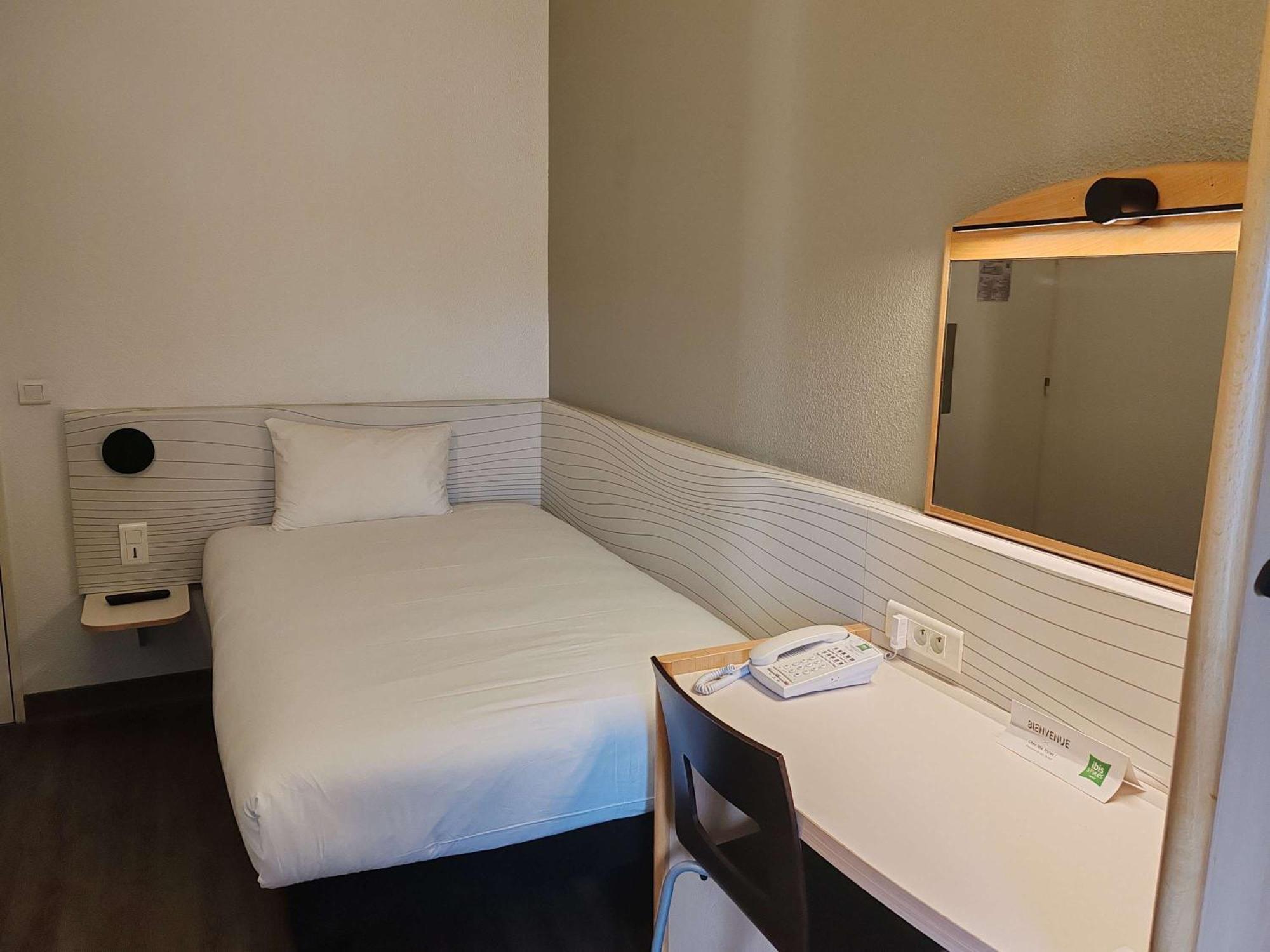 Ibis Styles Paris Poissy Hotel Kültér fotó